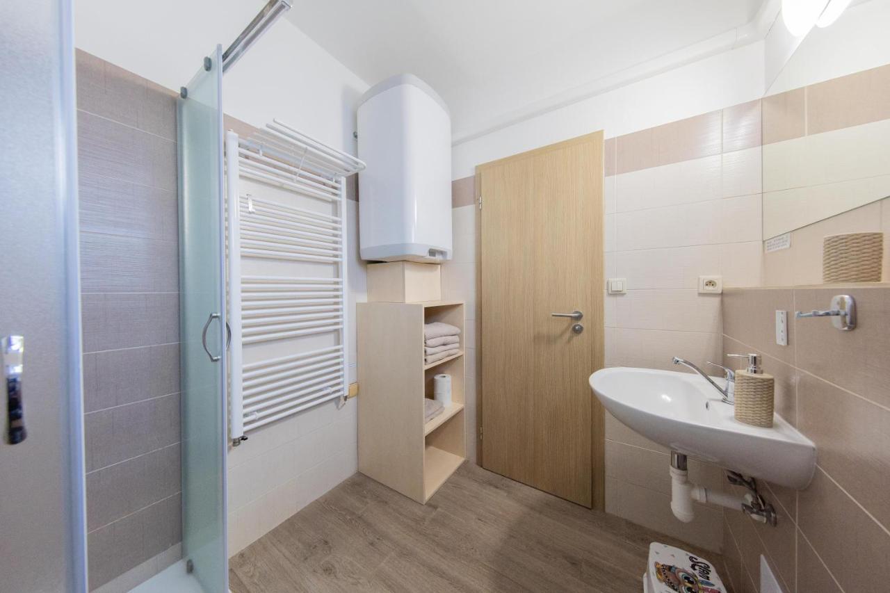 Sophia 2 Apartment Velke Losiny
